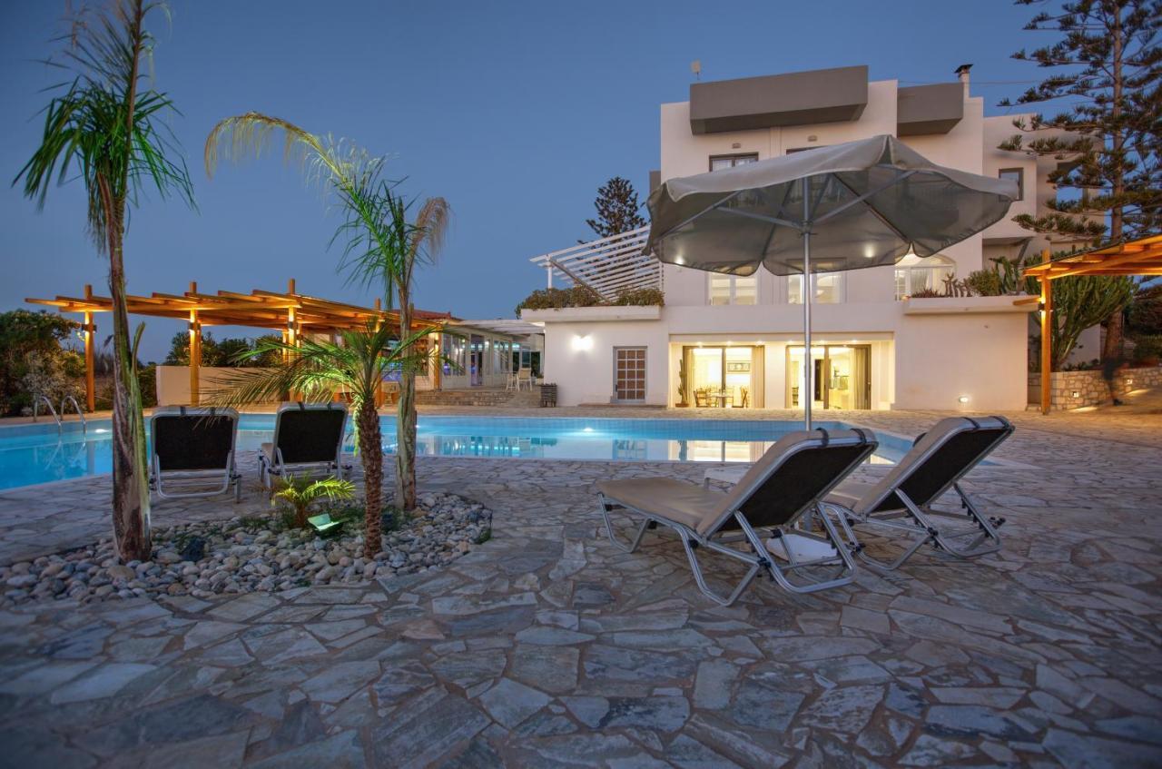 Oasis Beach Hotel - Adults Only Аниссарас Экстерьер фото