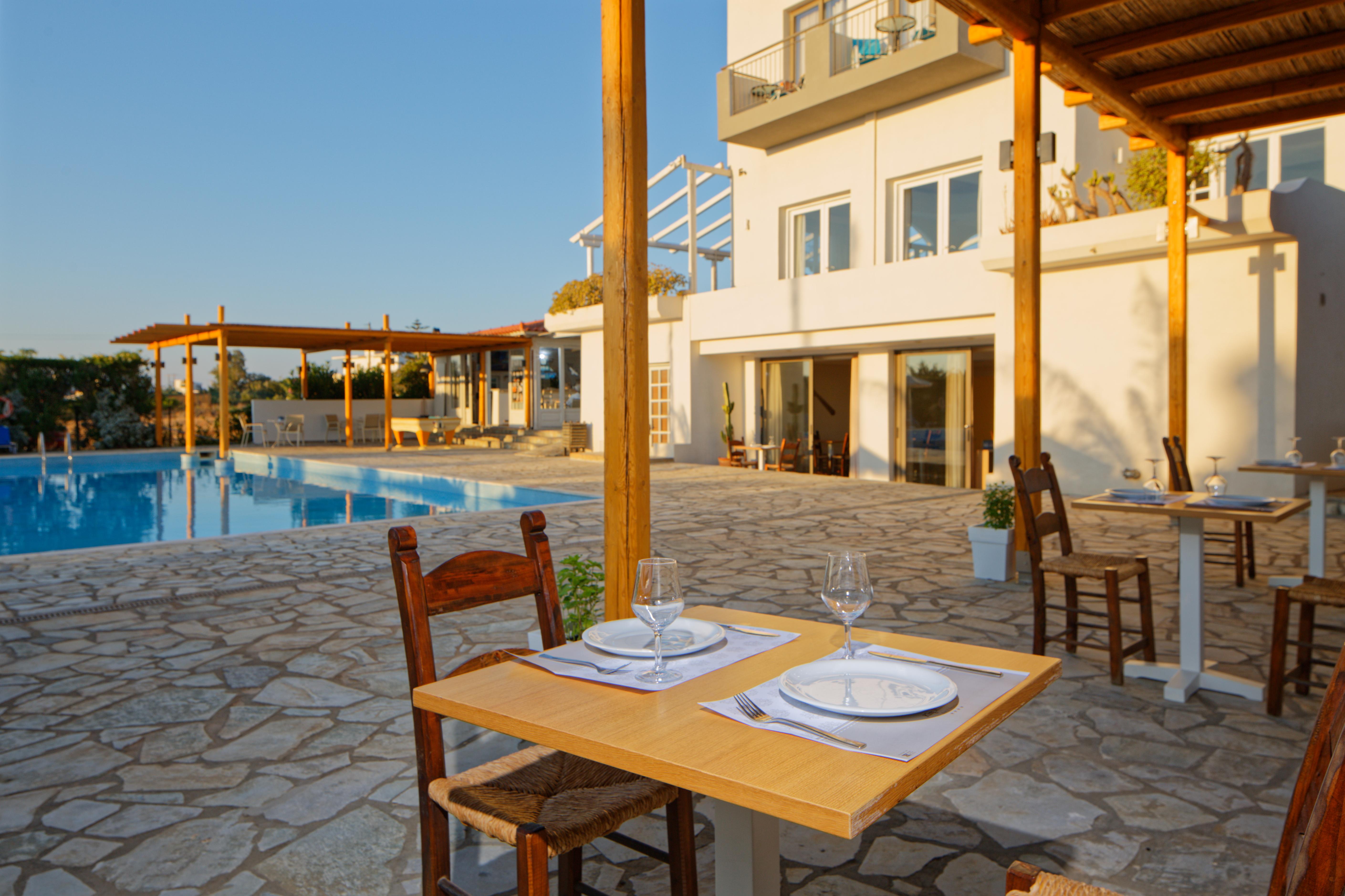 Oasis Beach Hotel - Adults Only Аниссарас Экстерьер фото
