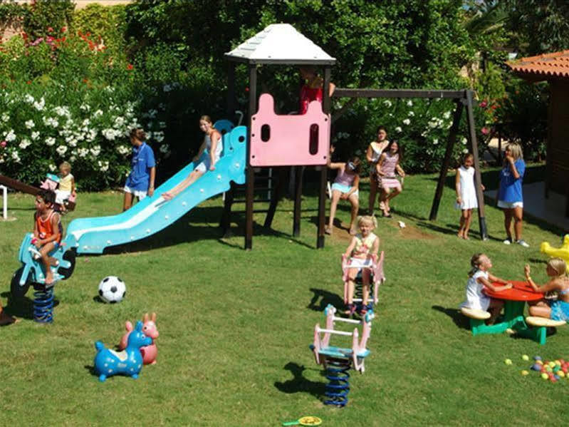 Oasis Beach Hotel - Adults Only Аниссарас Экстерьер фото