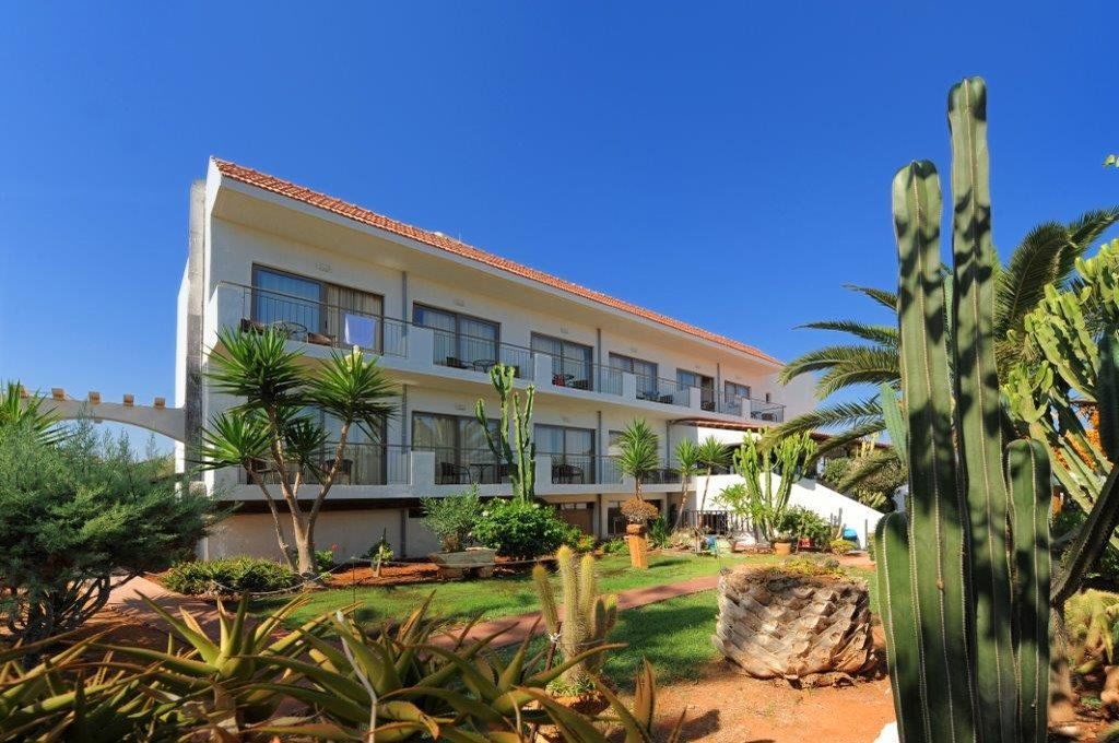 Oasis Beach Hotel - Adults Only Аниссарас Экстерьер фото